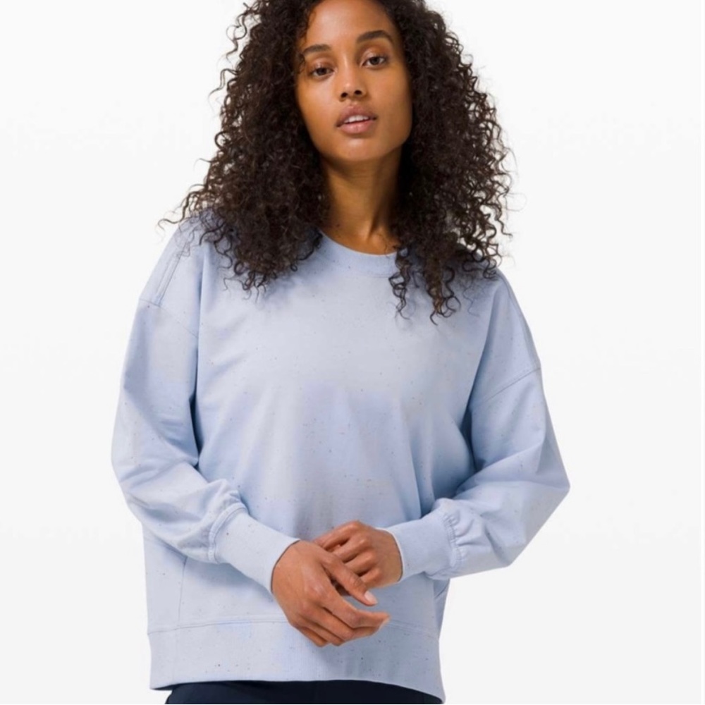 Lululemon discontinued LA back in action long sleeve sweater size 6